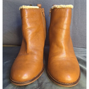 Lucky Brand Women's Yorque Booties Saddle Tan Faux Sherpa Trim Size 8